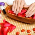 Bí quyết giữ da tay mềm mại trong mùa đông