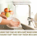 Tại sao lại chuộng găng tay cao su rửa bát loại dài khi rửa chén?